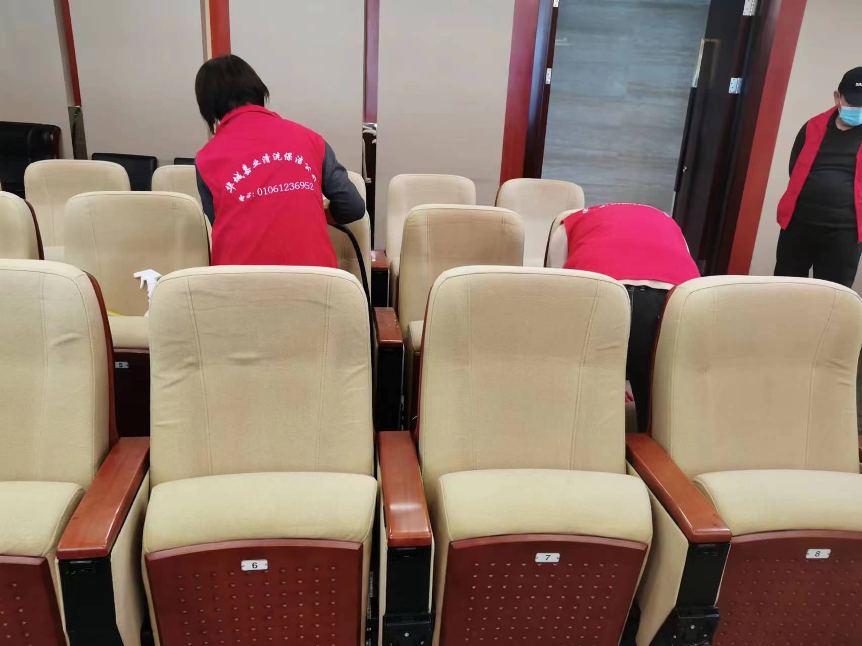 亚洲性夜色九九九久久久